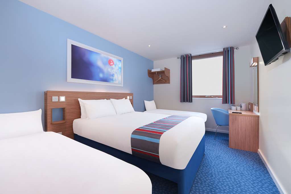 Travelodge Leeds Colton Garforth Szoba fotó